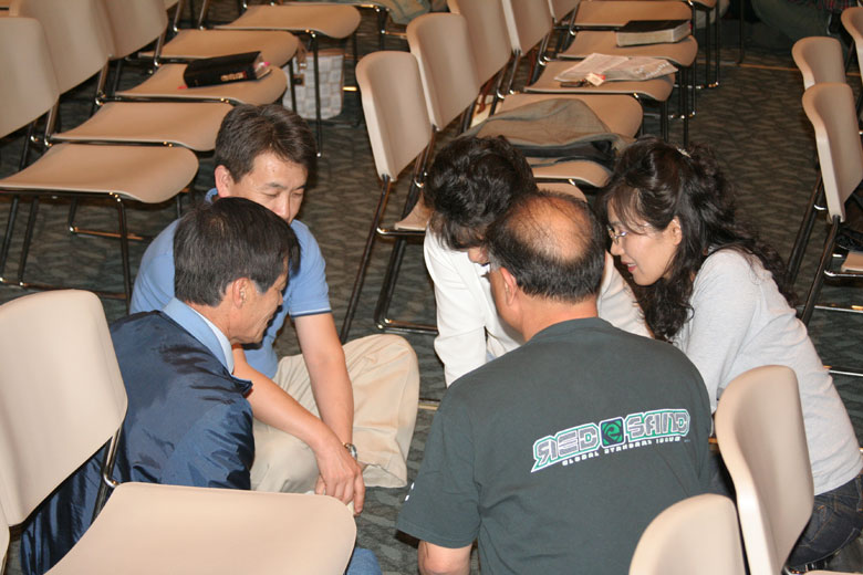 052208-pray (10).jpg